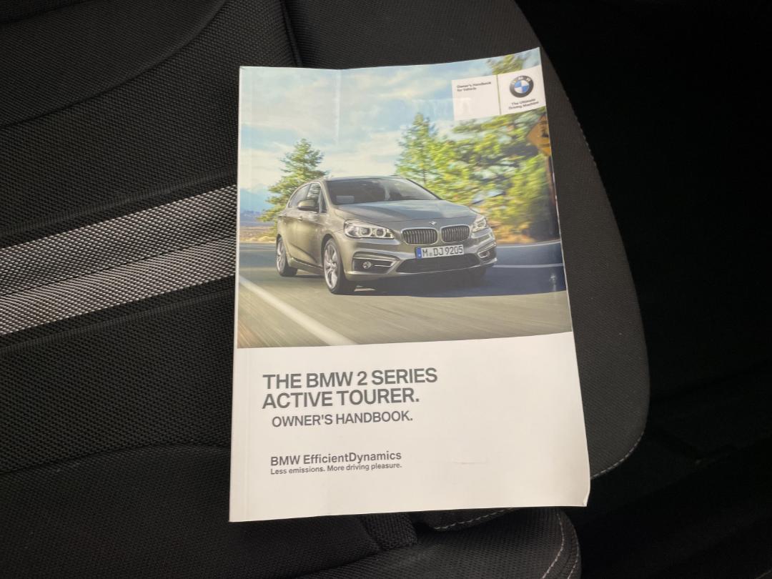 Photo '33' of BMW 218I Photo '33' of BMW 218I