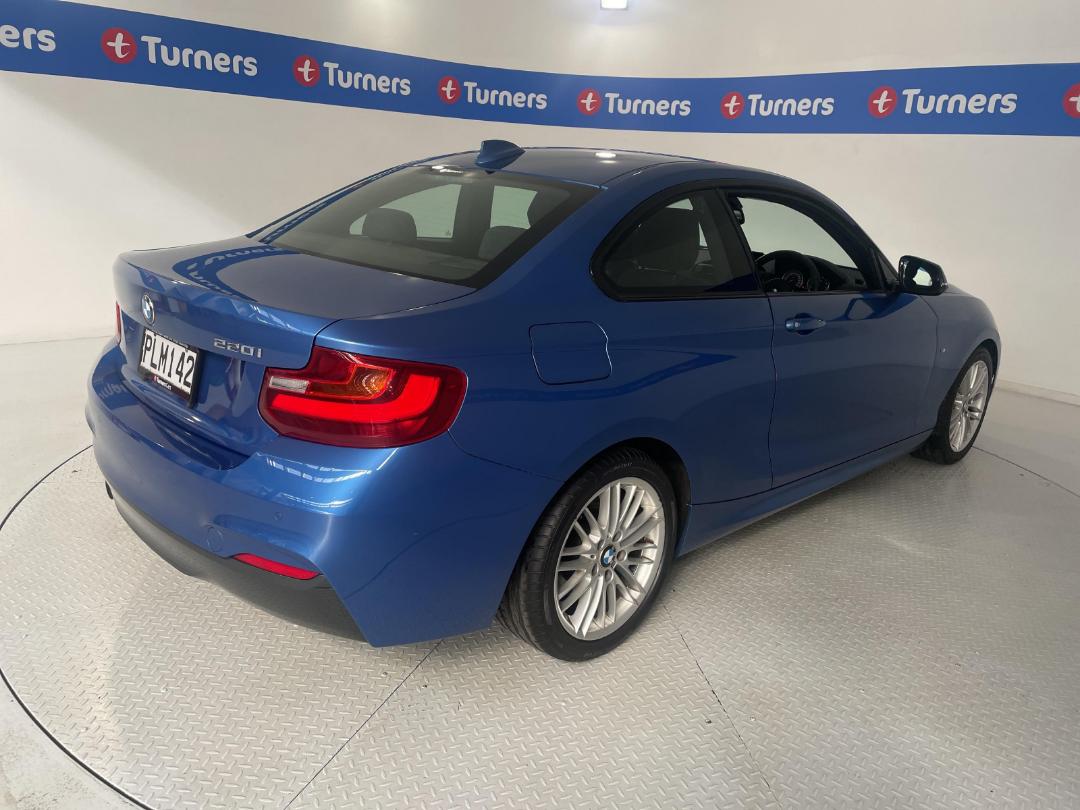 Photo '7' of BMW 220I Photo '7' of BMW 220I