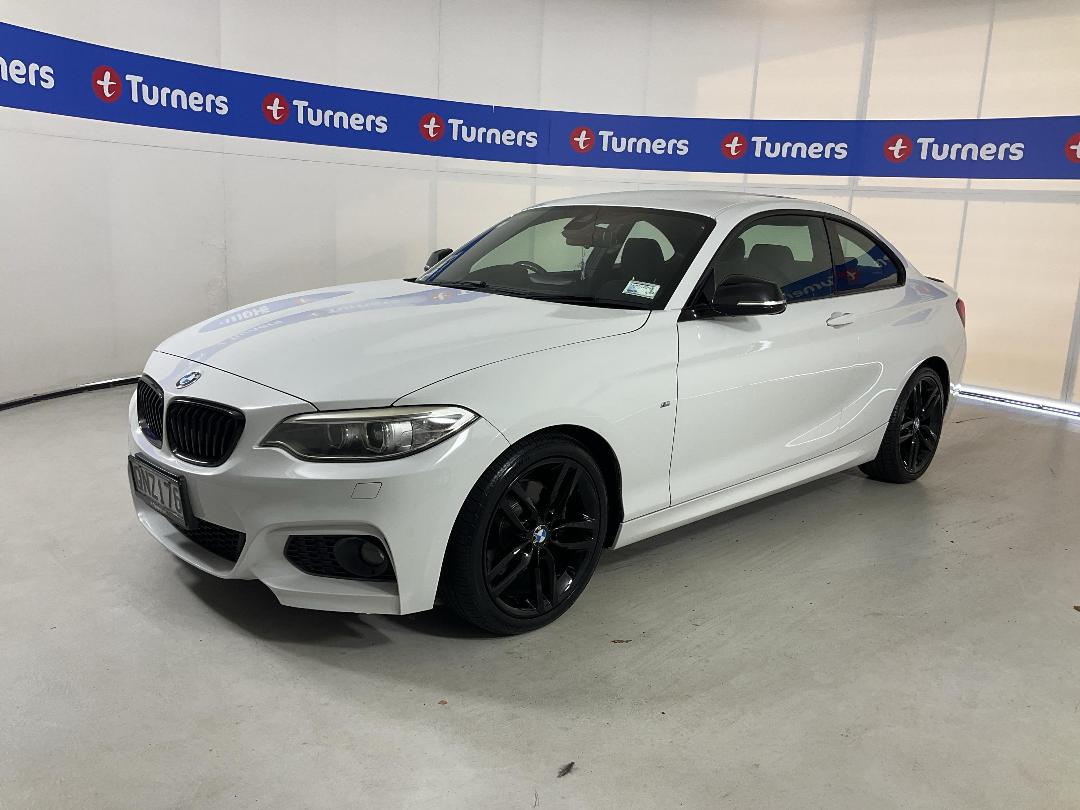 Photo '4' of BMW 220I