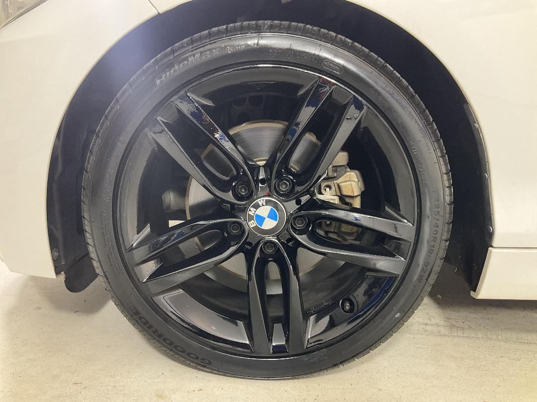 Photo '10' of BMW 220I