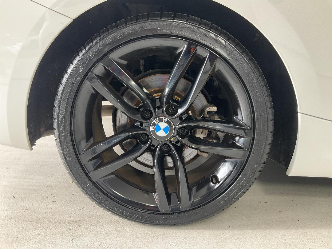 Photo '12' of BMW 220I