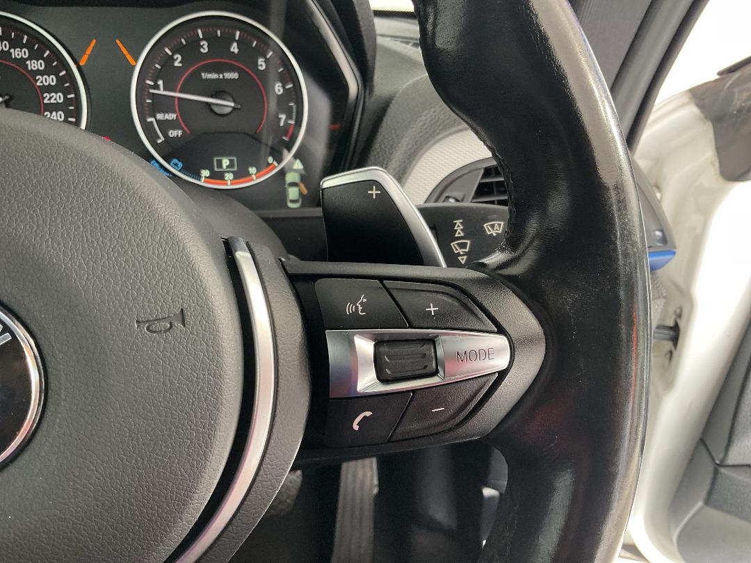 Photo '26' of BMW 220I