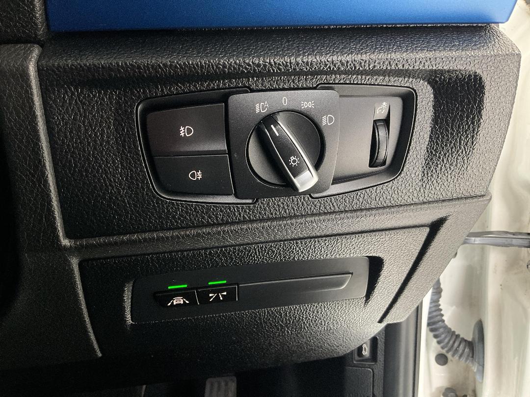 Photo '28' of BMW 220I