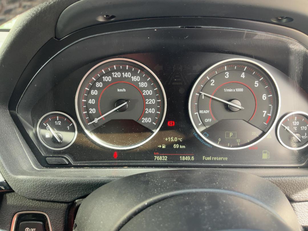 Photo '9' of BMW 3 Series 320I