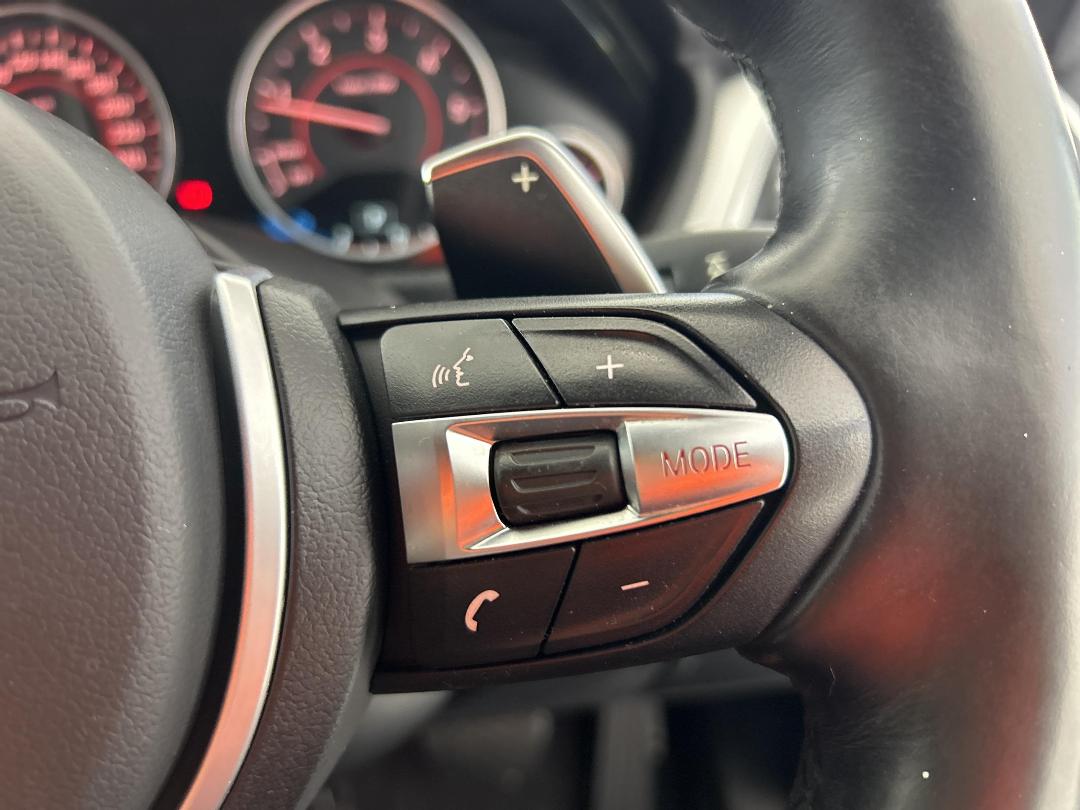 Photo '27' of BMW 3 Series