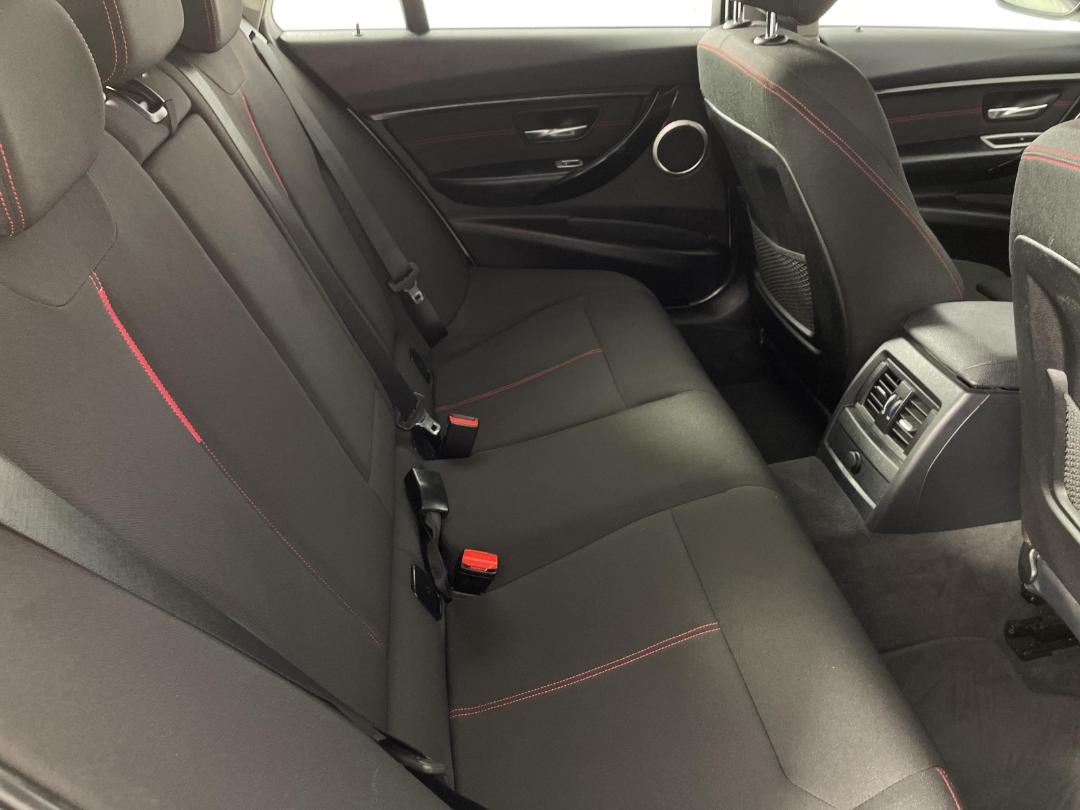 Photo '20' of BMW 320D