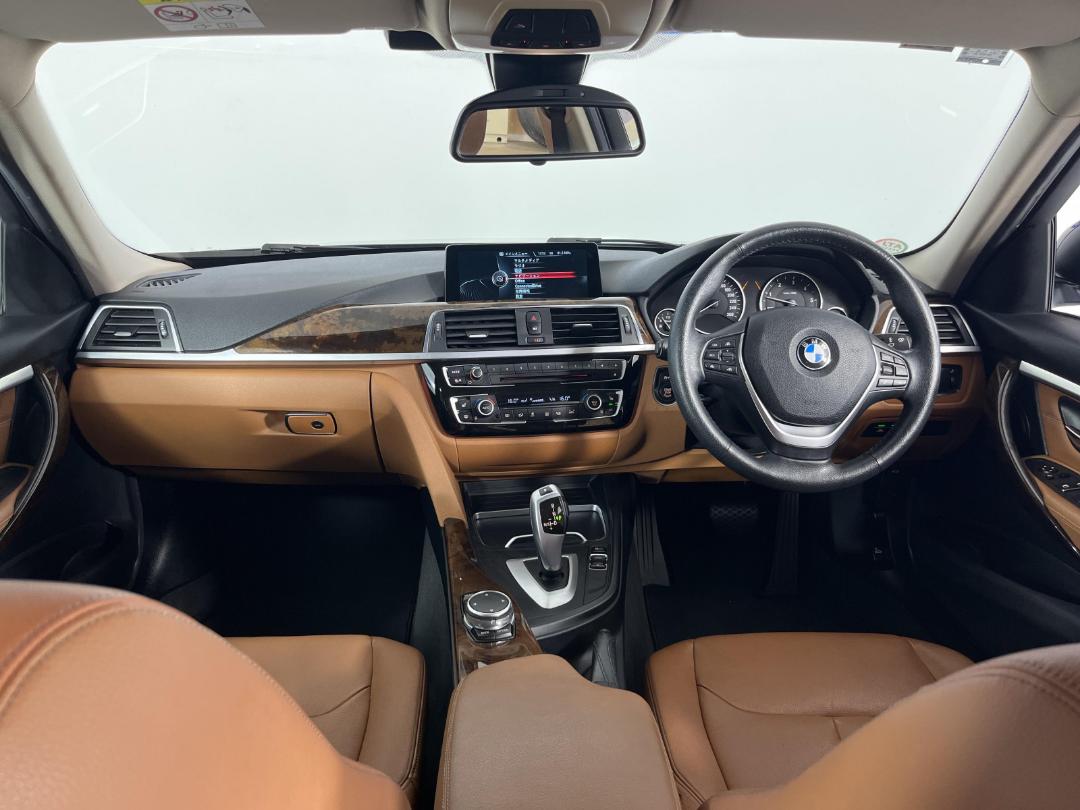 Photo '17' of BMW 320D