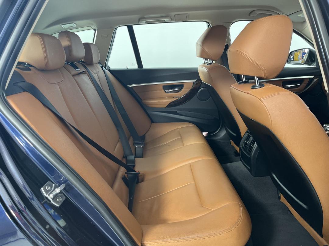 Photo '20' of BMW 320D