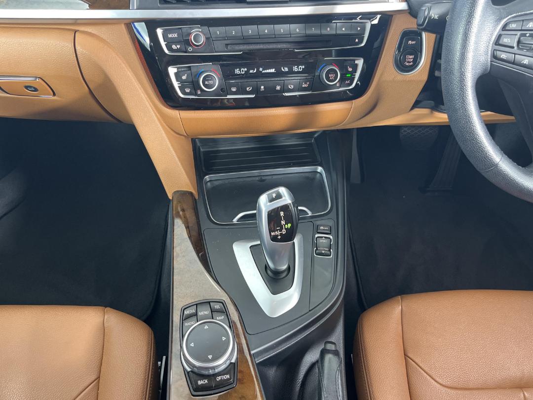 Photo '18' of BMW 320D