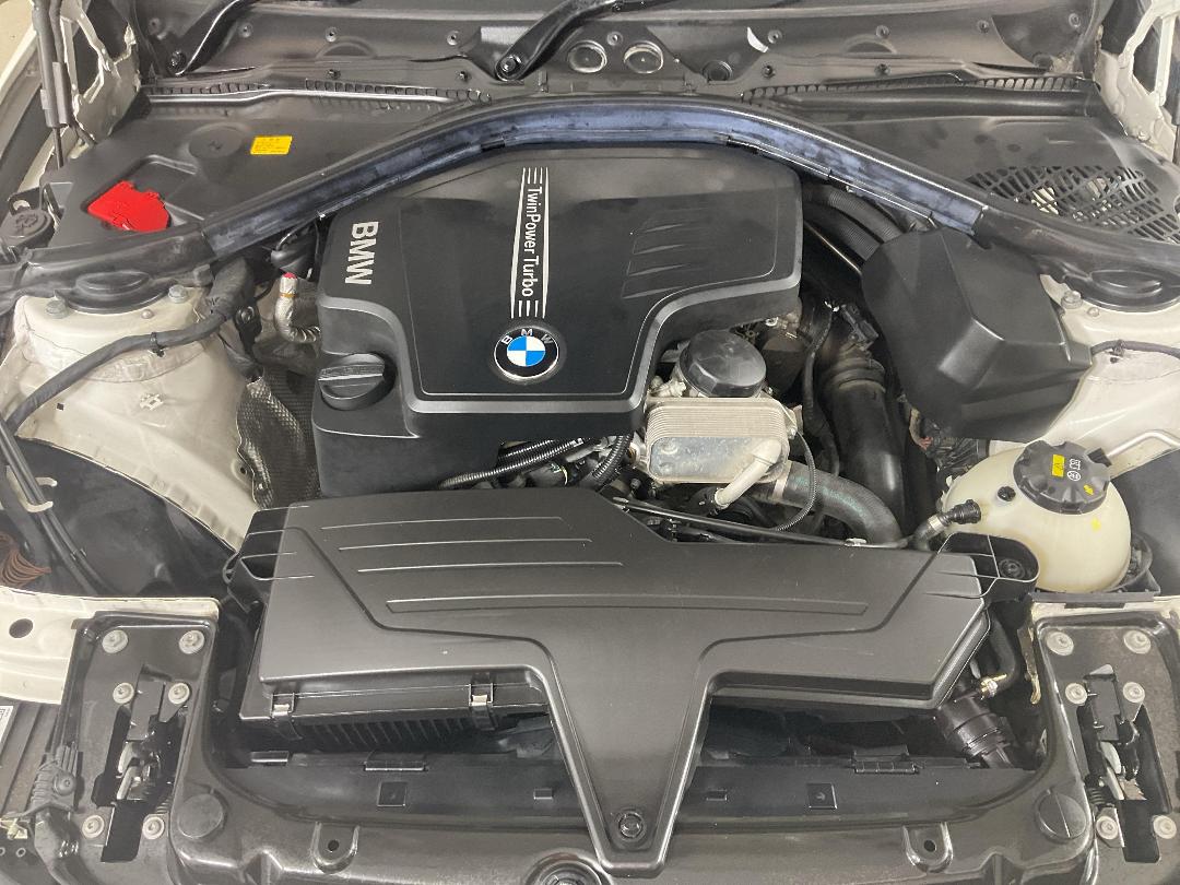 Photo '13' of BMW 320I Photo '13' of BMW 320I