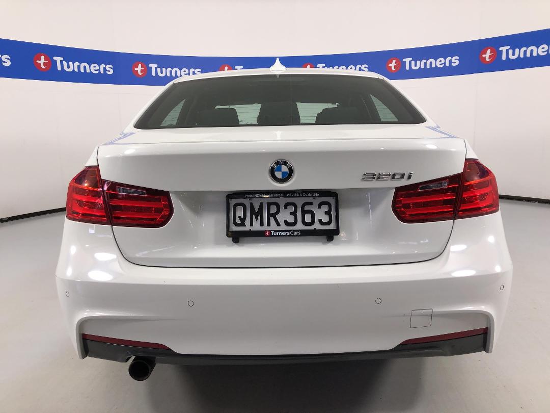 Photo '6' of BMW 320I Photo '6' of BMW 320I