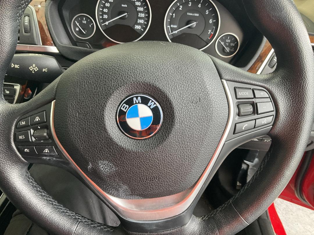 Photo '16' of BMW 320I X Drive Photo '16' of BMW 320I X Drive