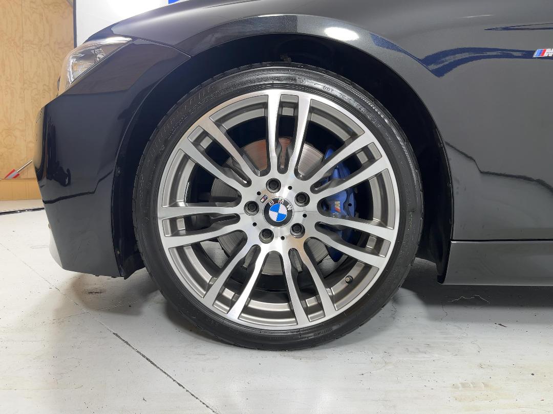 Photo '10' of BMW 320I