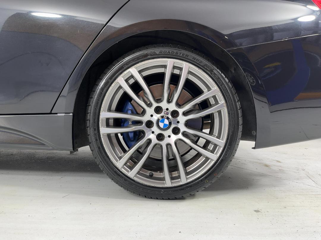 Photo '11' of BMW 320I