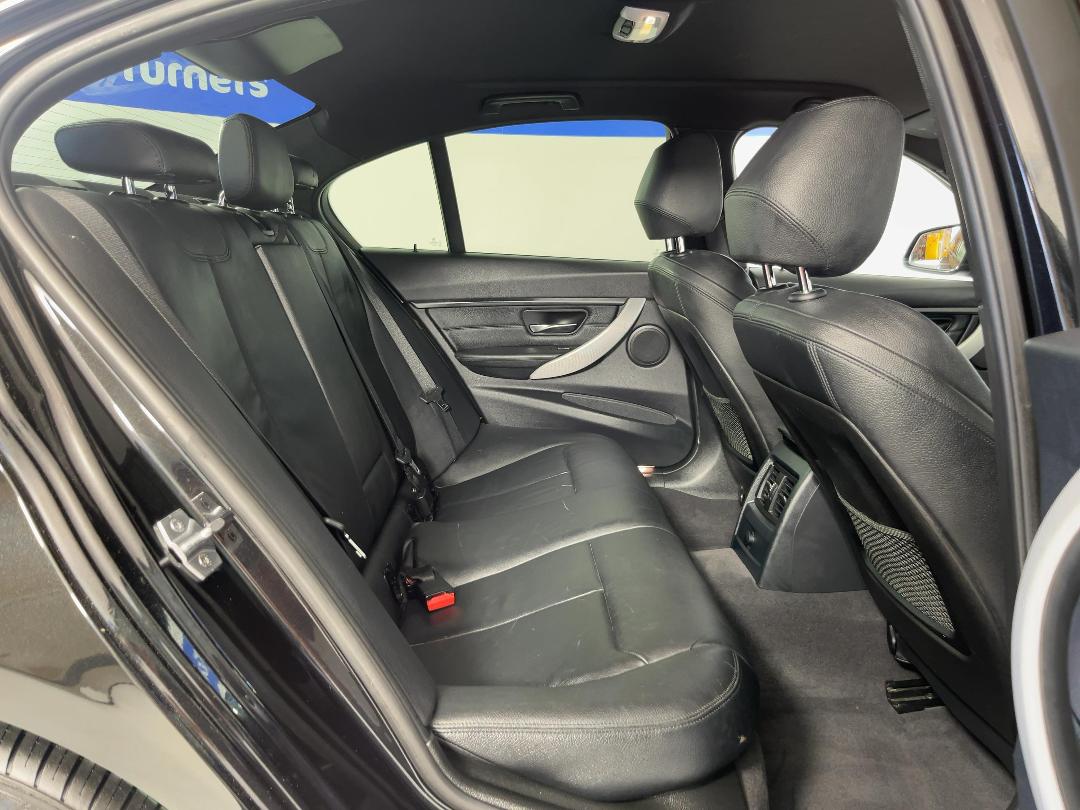 Photo '20' of BMW 320I