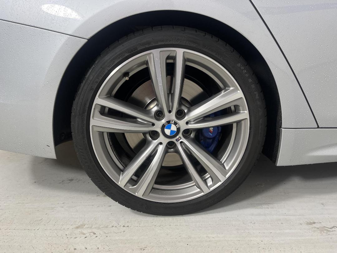 Photo '12' of BMW 4 Series Photo '12' of BMW 4 Series