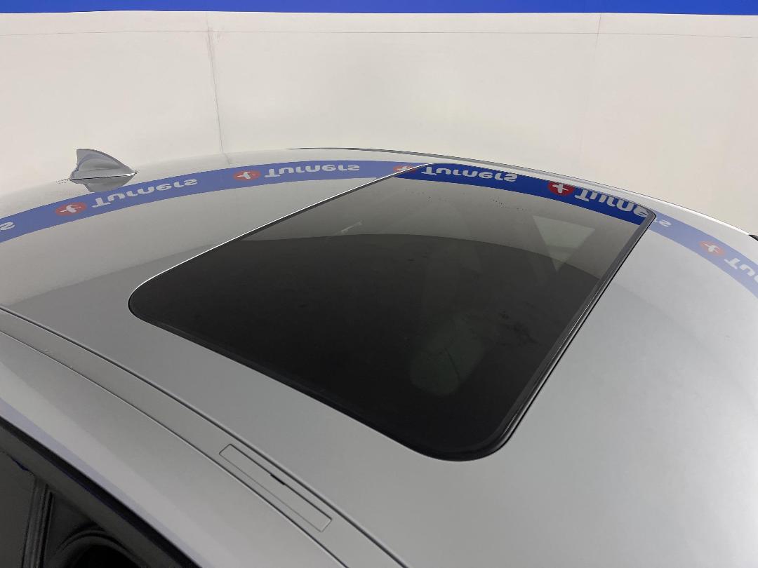 Photo '24' of BMW 4 Series Photo '24' of BMW 4 Series