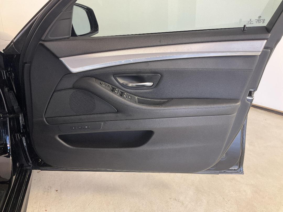 Photo '15' of BMW 5 Series