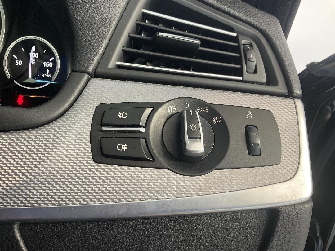 Photo '28' of BMW 5 Series