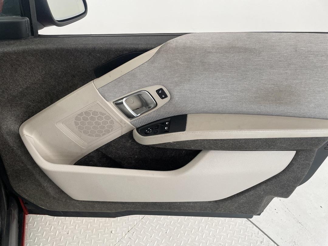 Photo '15' of BMW I3