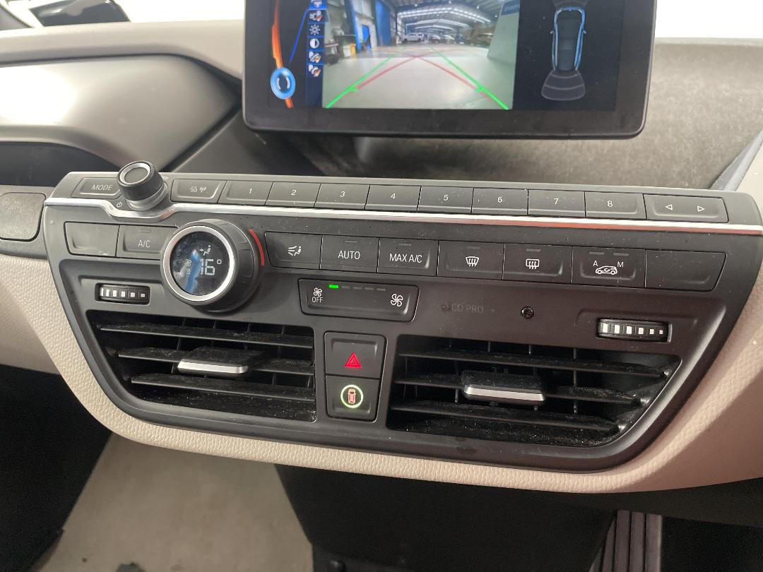 Photo '30' of BMW I3