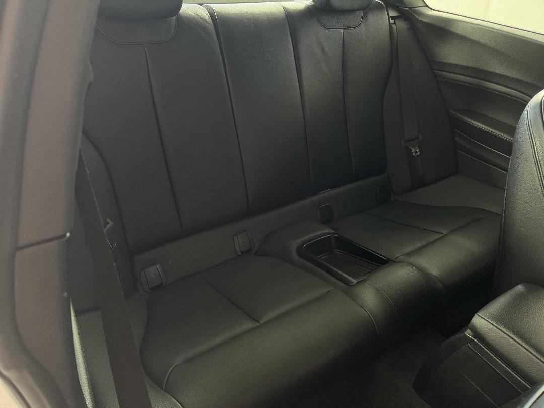 Photo '18' of BMW M235I