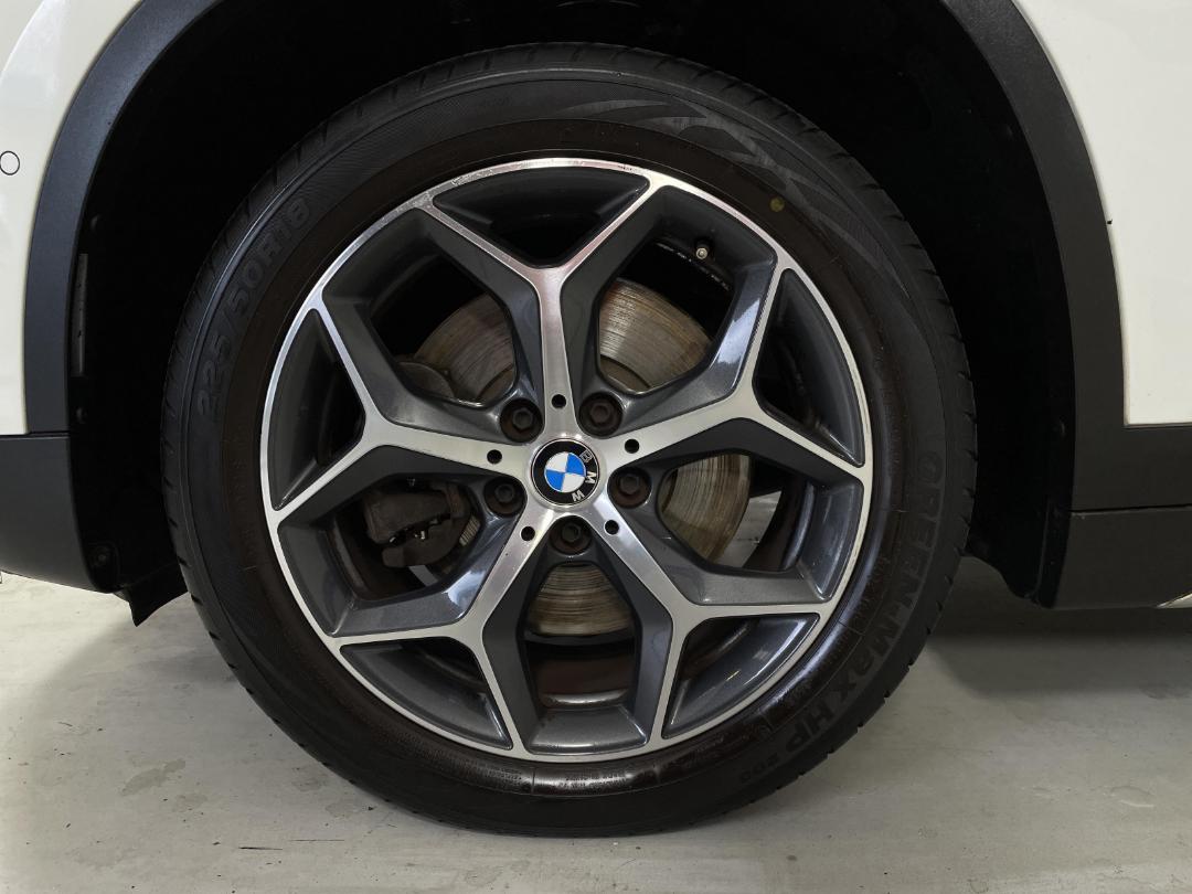 Photo '10' of BMW X1