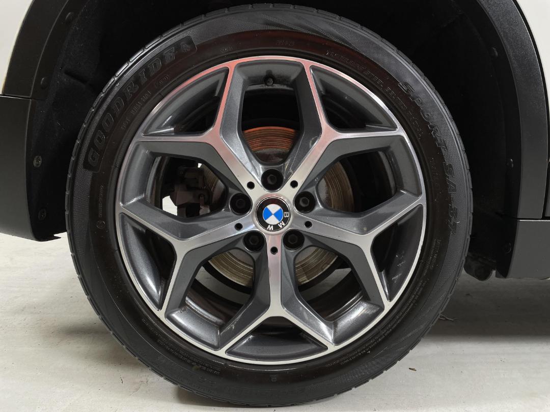 Photo '12' of BMW X1