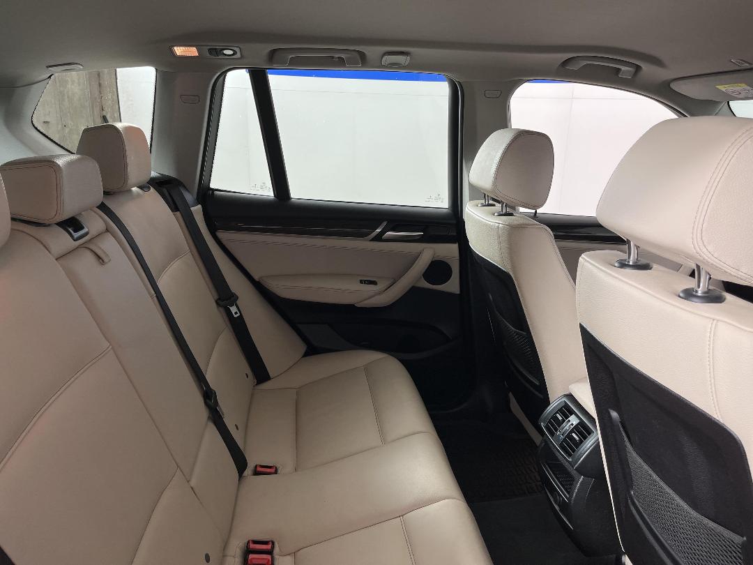 Photo '20' of BMW X3 Photo '20' of BMW X3