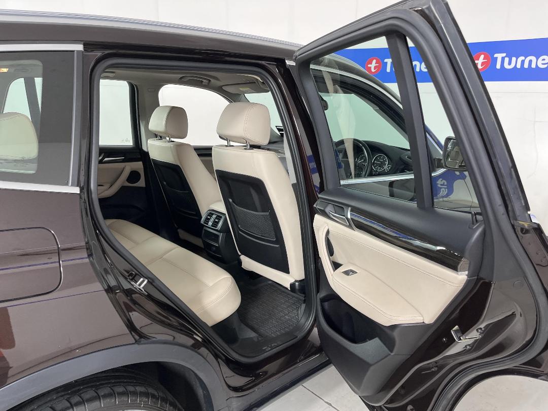 Photo '19' of BMW X3 Photo '19' of BMW X3