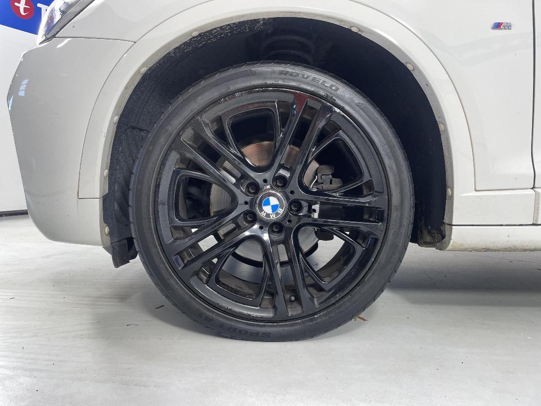 Photo '10' of BMW X4