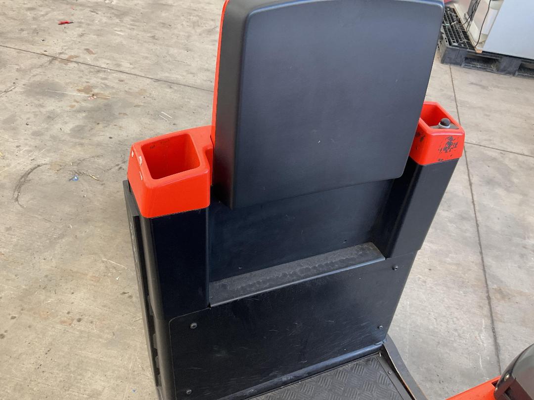 Photo '15' of BT OSE250 Forklift Photo '15' of BT OSE250 Forklift