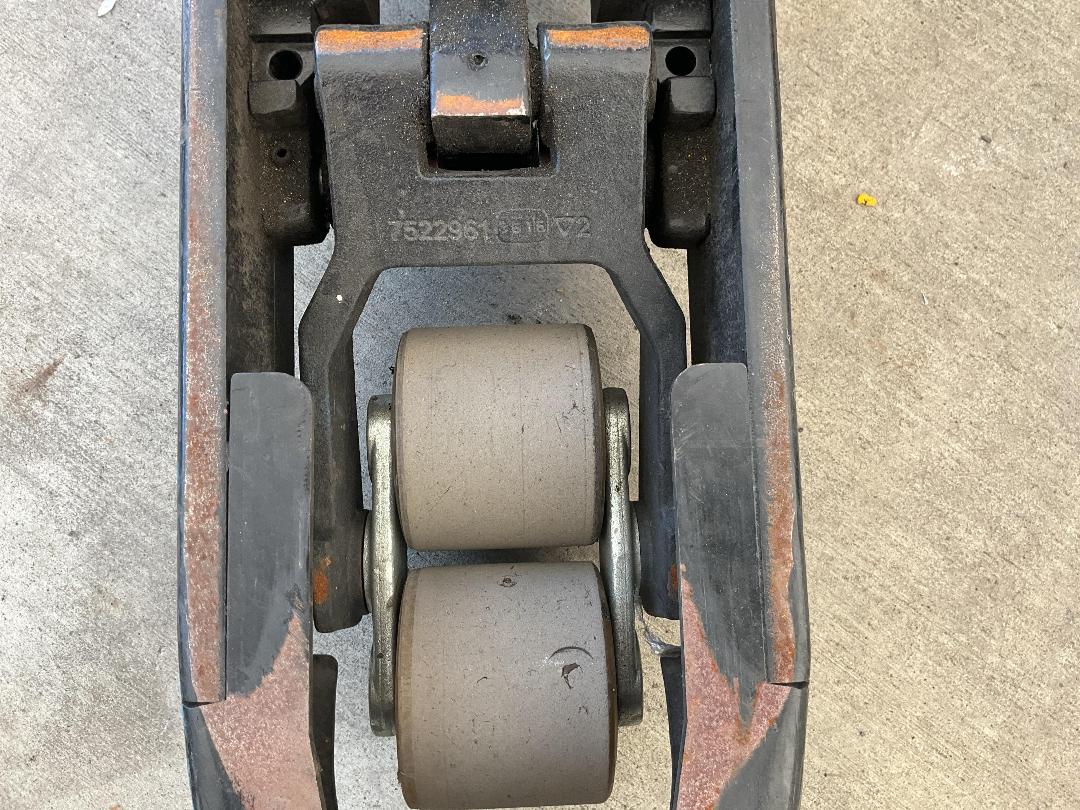 Photo '18' of BT OSE250 Forklift Photo '18' of BT OSE250 Forklift