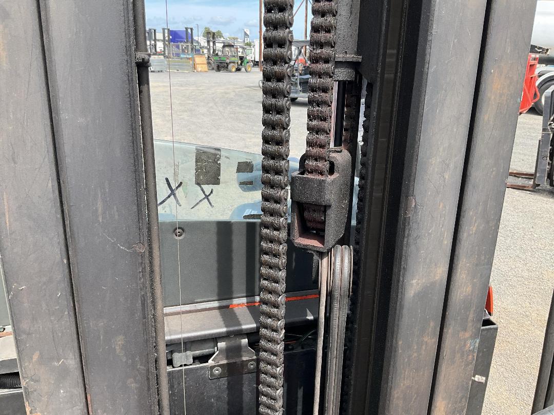 Photo '20' of BT RRE160 Reach Truck Photo '20' of BT RRE160 Reach Truck