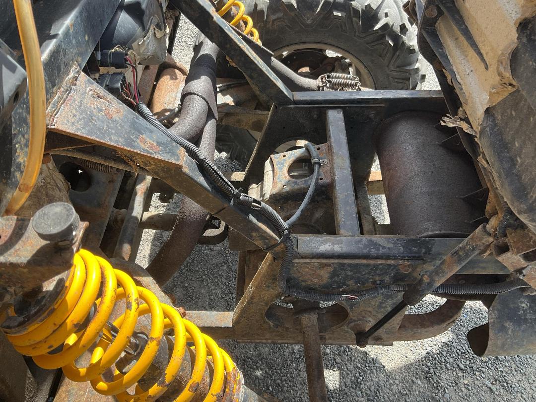 Photo '10' of CAN-AM Commander 800R 6TFB 4WD Photo '10' of CAN-AM Commander 800R 6TFB 4WD