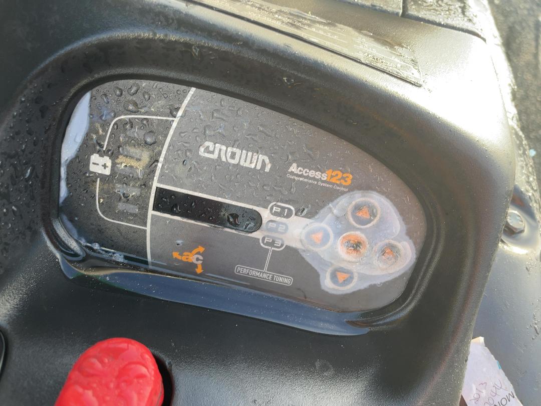 Photo '13' of Crown WT3020 Forklift