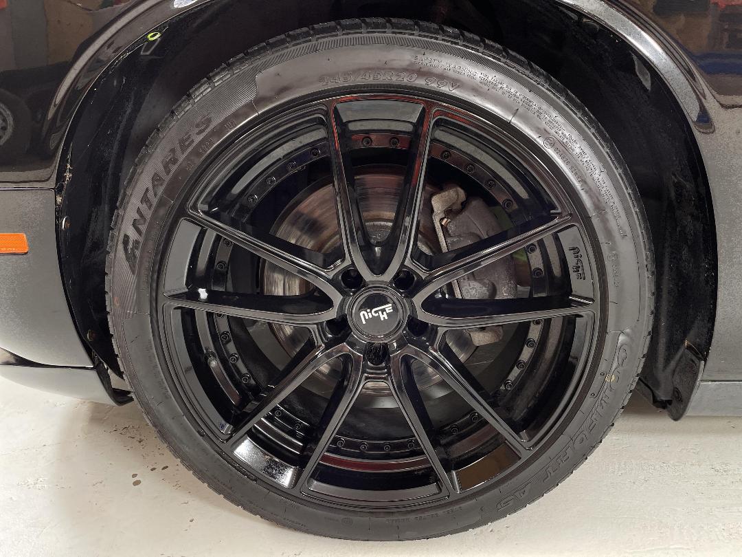 Photo '10' of Dodge Challenger Photo '10' of Dodge Challenger