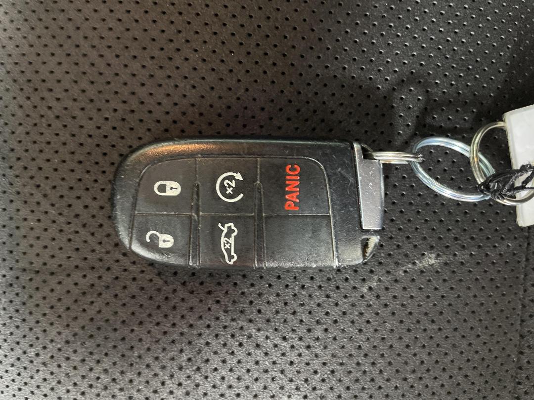 Photo '21' of Dodge Challenger Photo '21' of Dodge Challenger