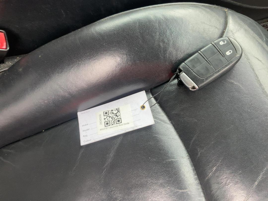 Photo '16' of Dodge Journey R/T