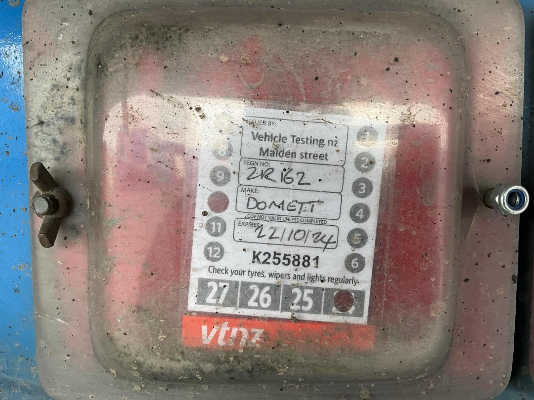 Photo '36' of DOMETT E2001 H Curtainsider Full Photo '36' of DOMETT E2001 H Curtainsider Full