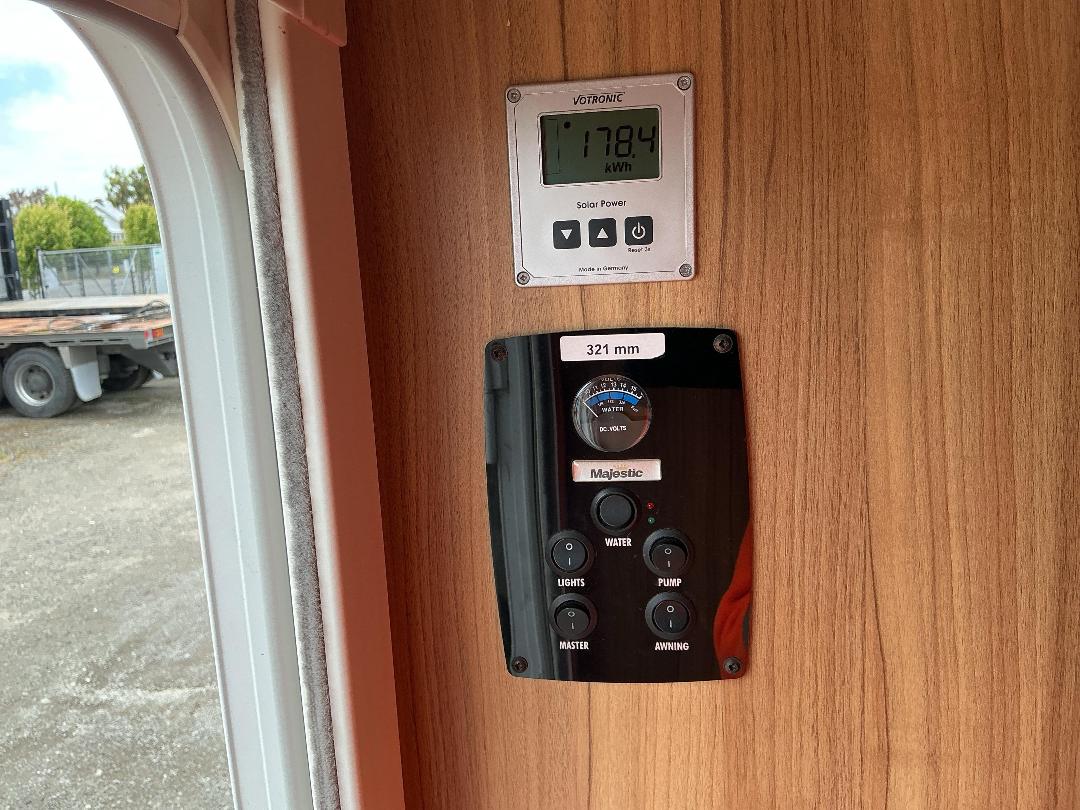 Photo '26' of Factory Built Elddis Majestic Motorhome