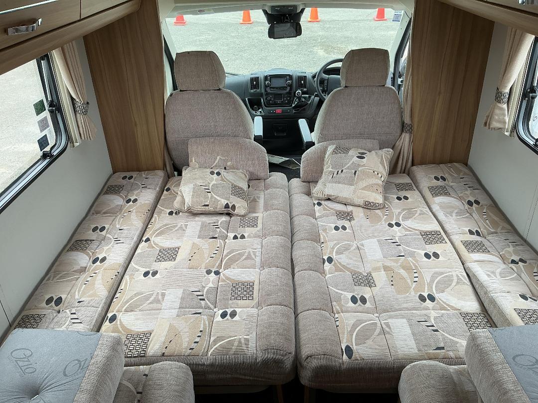 Photo '17' of Factory Built Elddis Majestic Motorhome