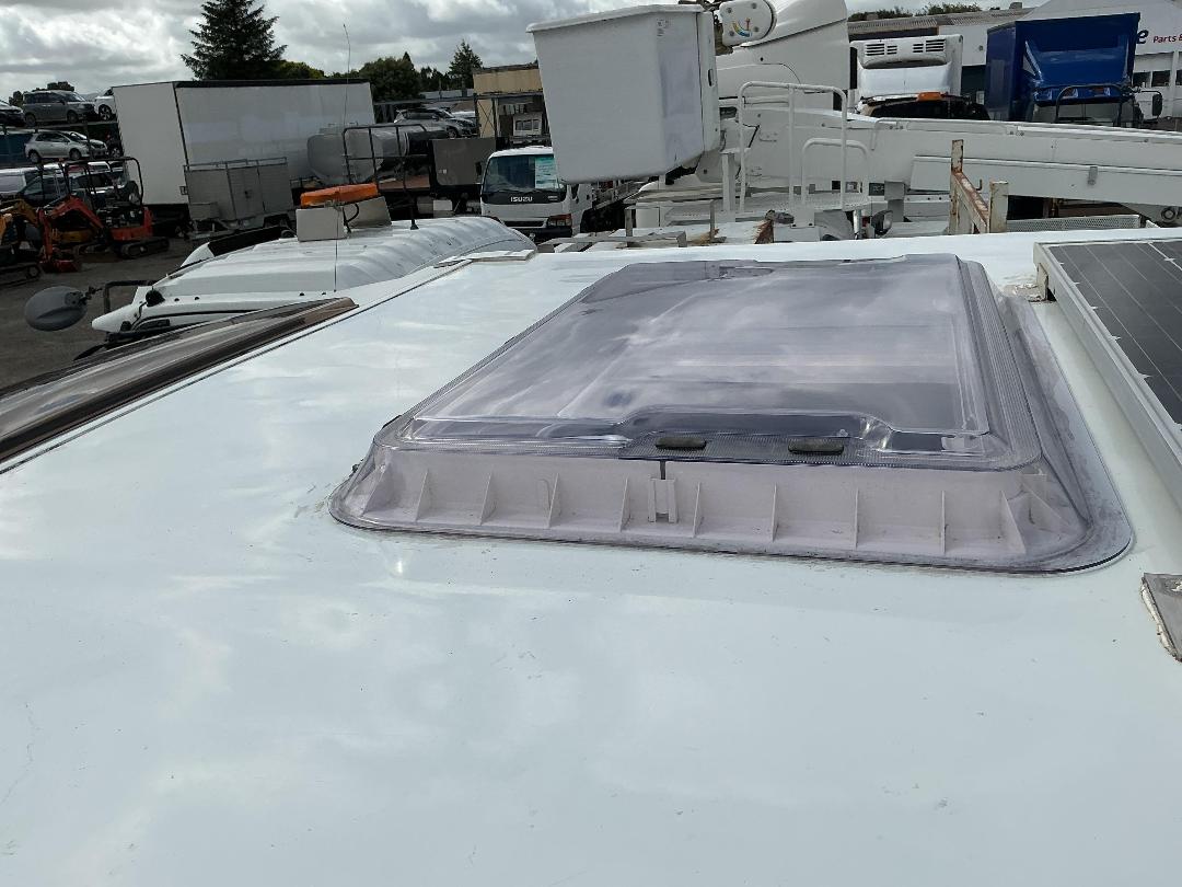 Photo '28' of Factory Built Elddis Majestic Motorhome