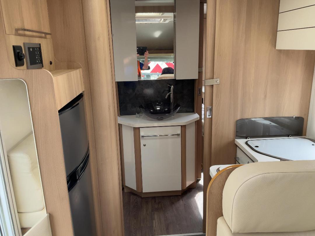 Photo '19' of Fiat Ducato 130 MULITJET Motorhome