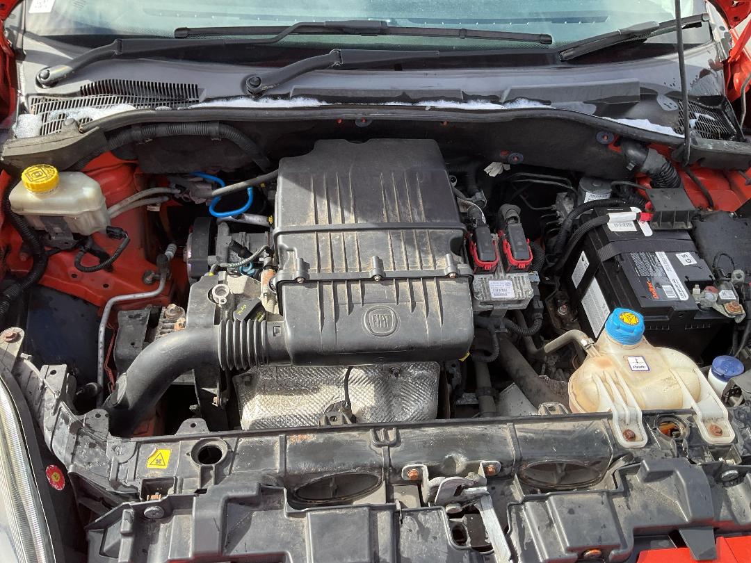 Photo '10' of Fiat Punto Lounge