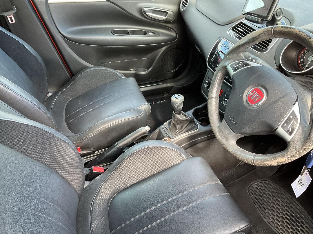 Photo '8' of Fiat Punto Lounge