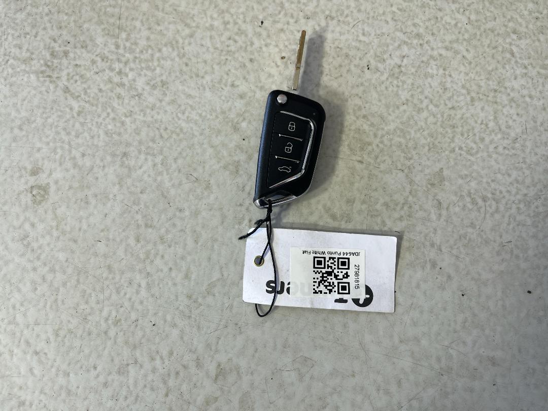 Photo '22' of Fiat Punto