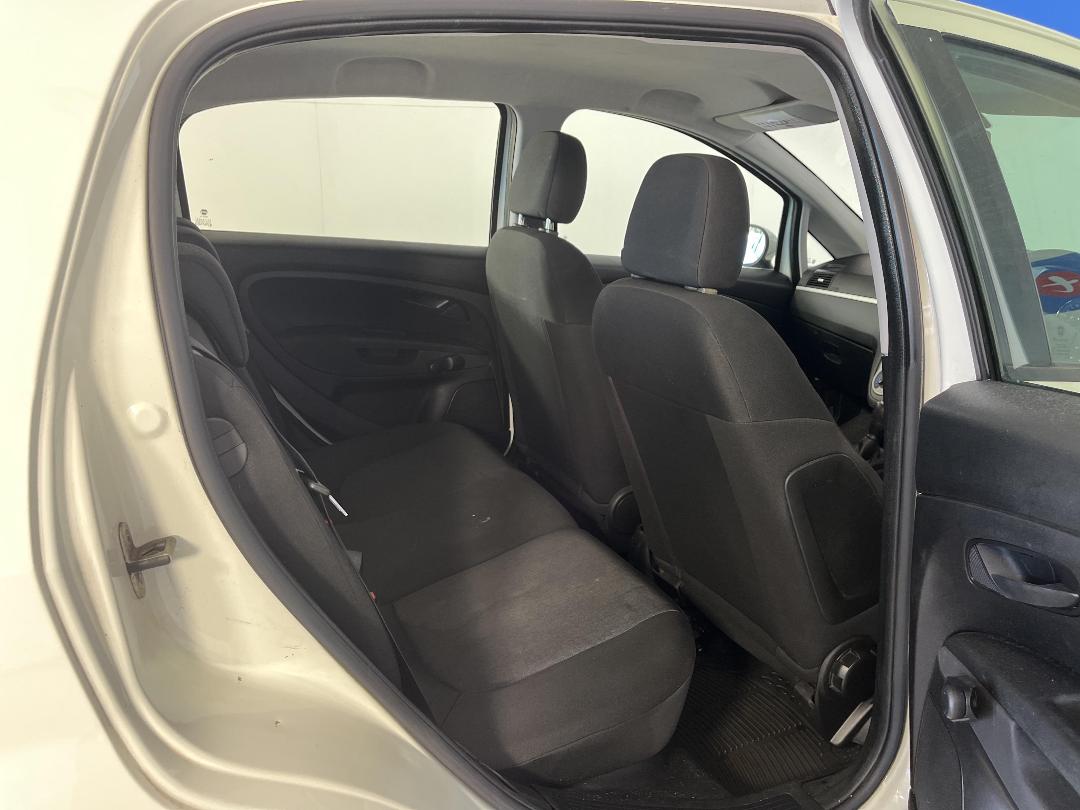 Photo '20' of Fiat Punto