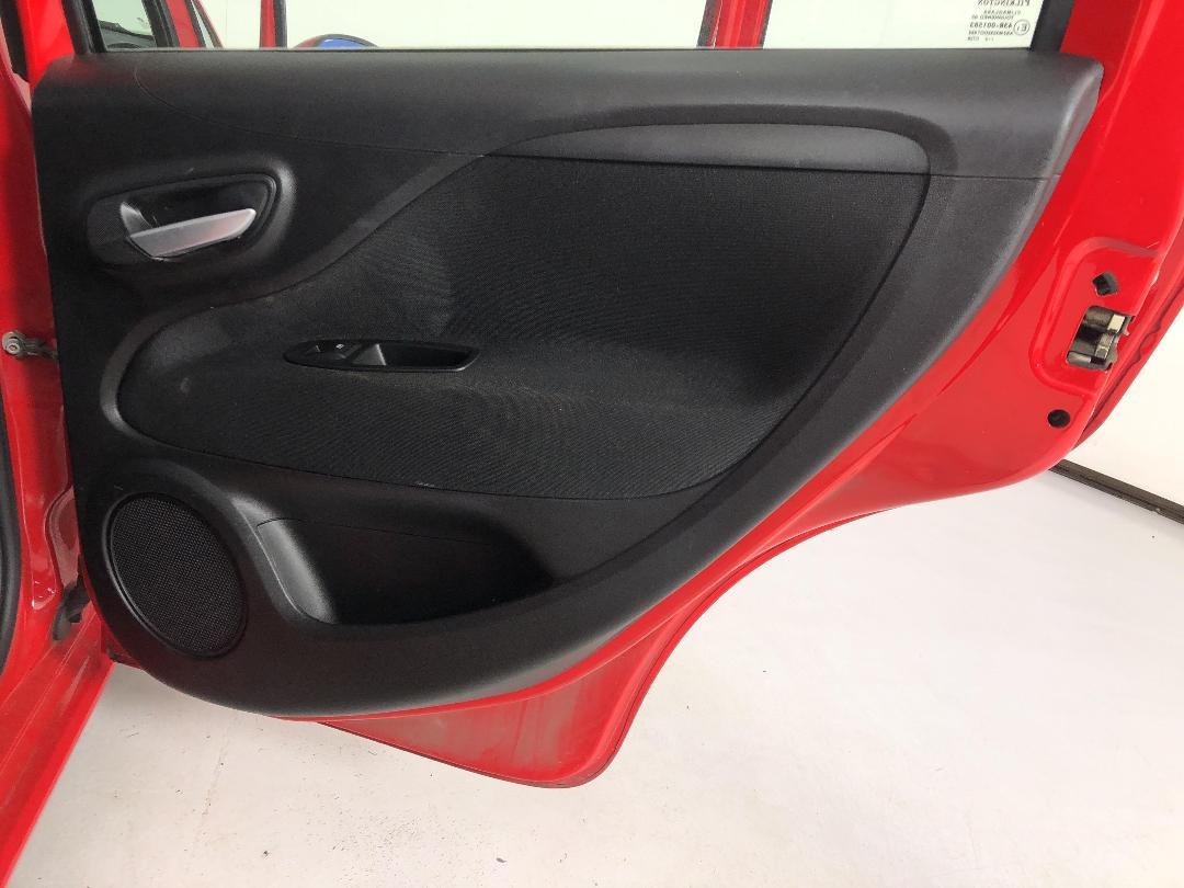 Photo '17' of Fiat Punto Easy