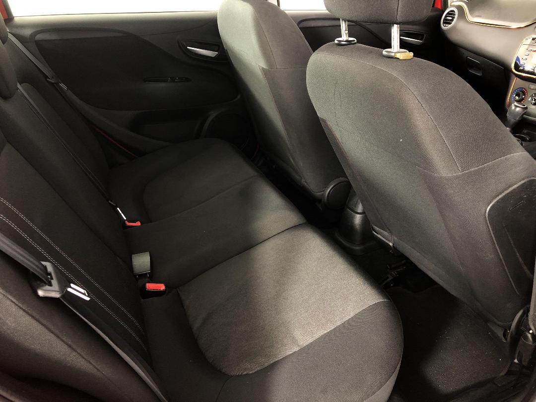 Photo '18' of Fiat Punto Easy